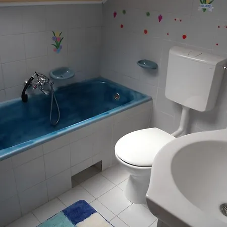 בית נופש Apartment Keszthely 1 *